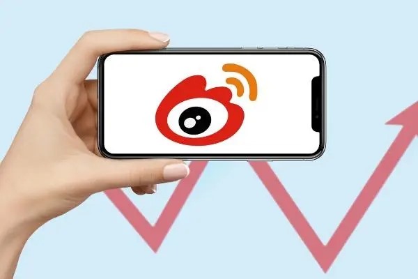 新浪微博怎么发两条微博在一起？